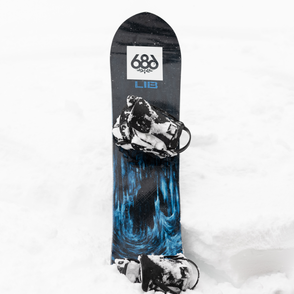 Skunk Ape II 2024 Snowboard Stoked Boardshop   Lib Tech Skunk Ape Ii C2x Snowboard 2024 Deep Snow 